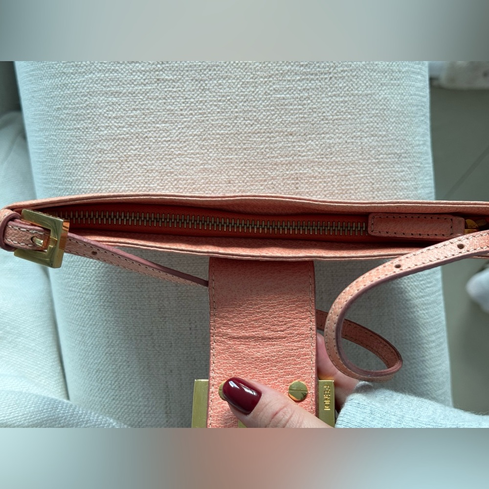 Vintage pink fendi baguette mini bag - Picture 3 of 8